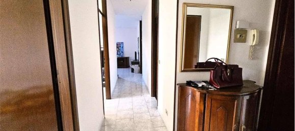 Apartamento de 3 habitaciónes en Pioltello, Italy No. 34016 3
