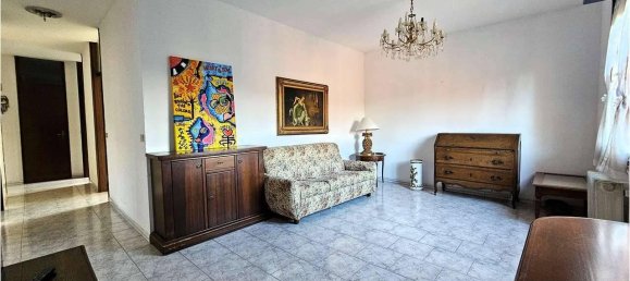 Apartamento de 3 habitaciónes en Pioltello, Italy No. 34016 32
