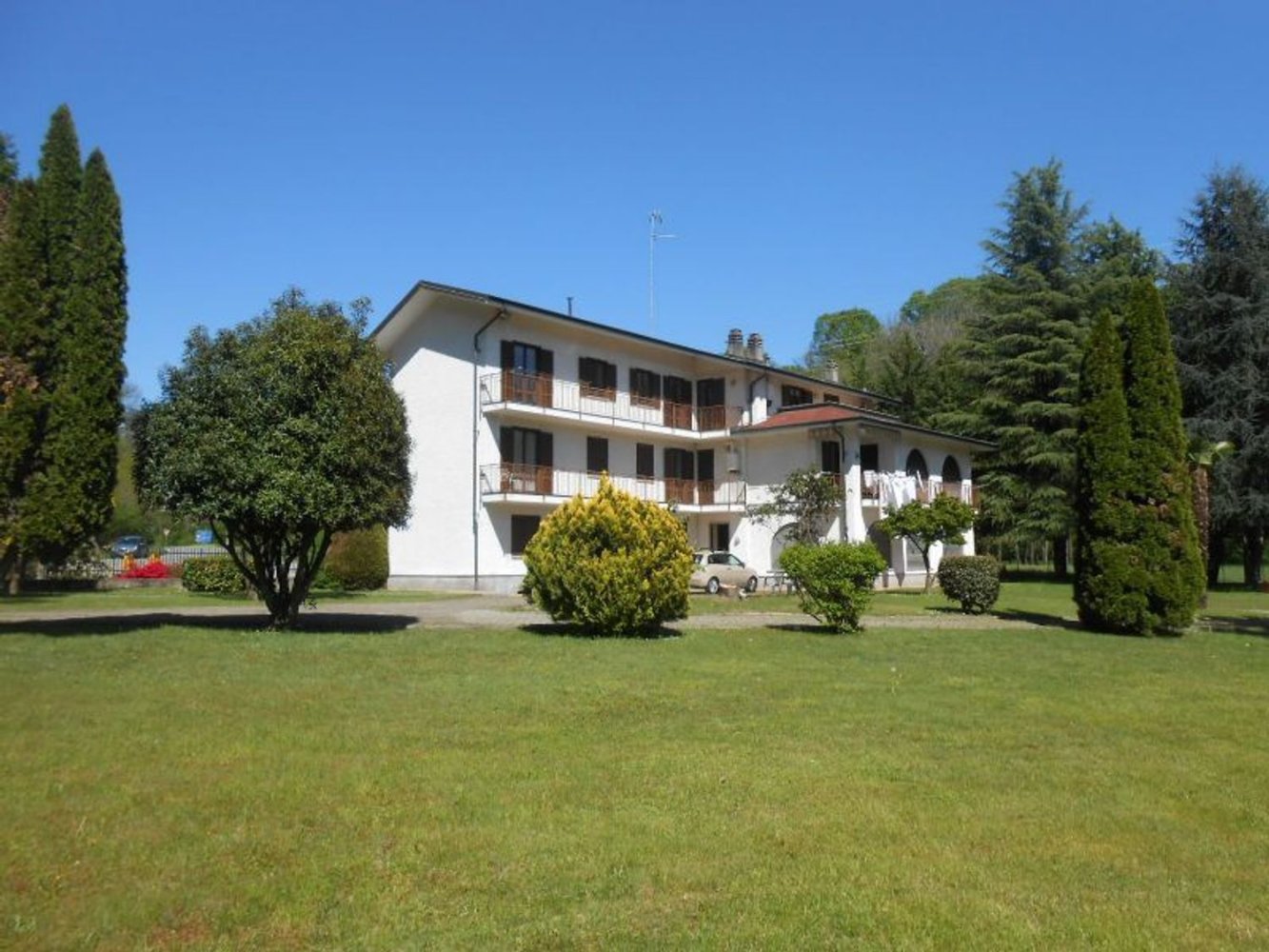 12غرفة منزل في Invorio, Italy رقم 166364