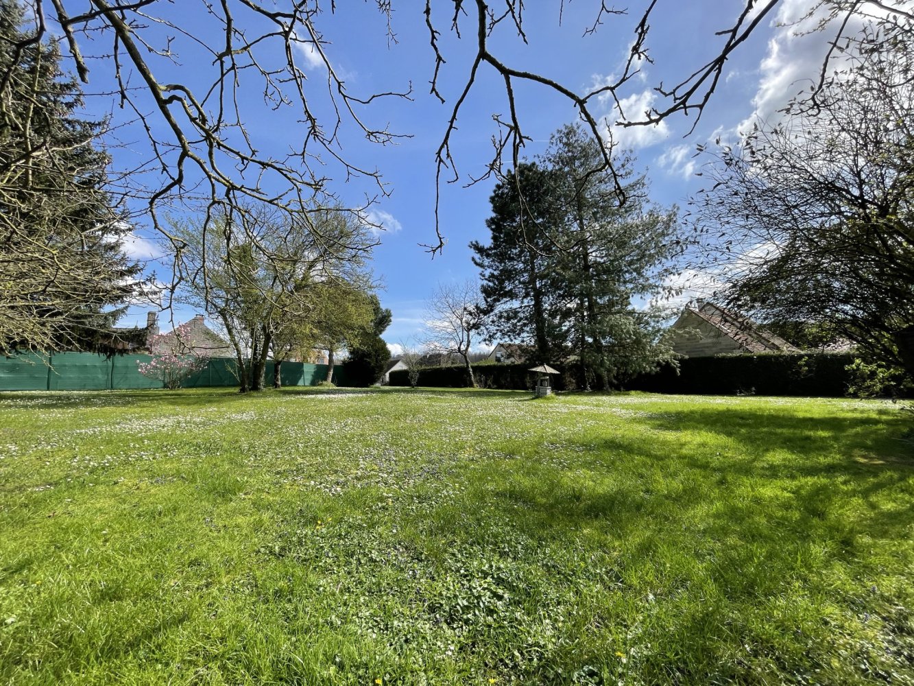 Terreno en Canly, France No. 75487