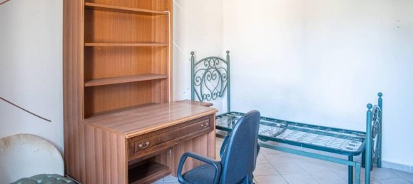 4 rooms Apartment in Perugia, Italy No. 36876 12