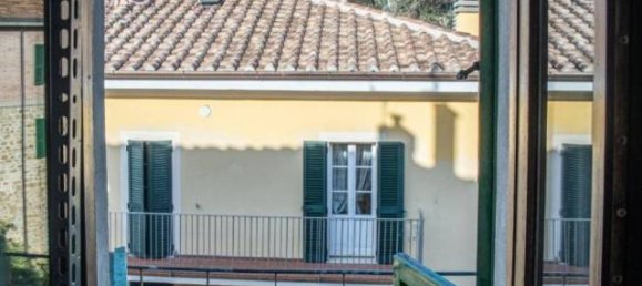 4 rooms Apartment in Perugia, Italy No. 36876 15