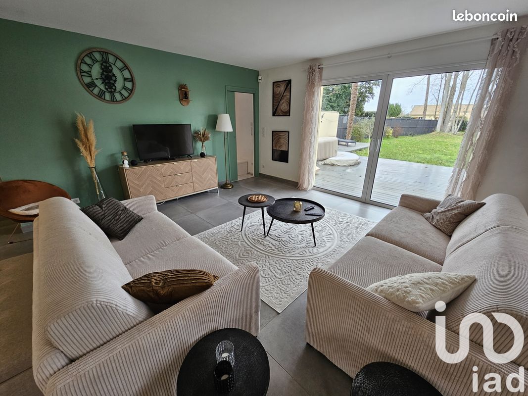 Casa T3 em Saint-Laurent-d'Arce, France N.º 101887