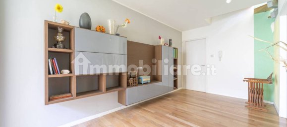 Apartamento de 2 dormitorios en Seregno, Italy No. 268347 36