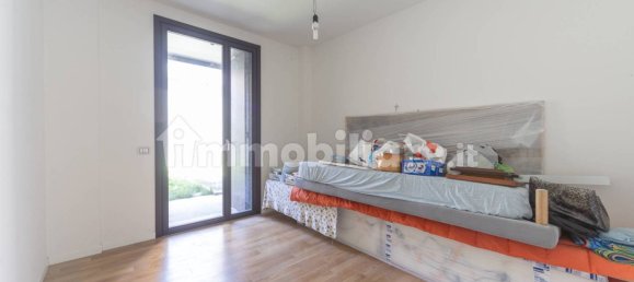 Apartamento de 2 dormitorios en Seregno, Italy No. 268347 4