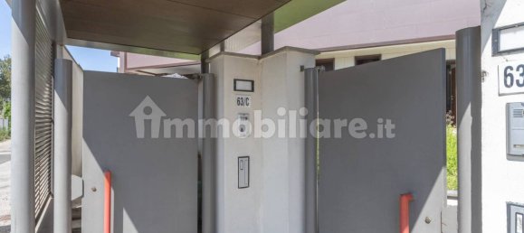 Apartamento de 2 dormitorios en Seregno, Italy No. 268347 10