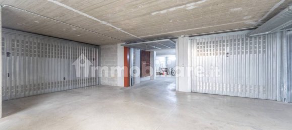 Apartamento de 2 dormitorios en Seregno, Italy No. 268347 13