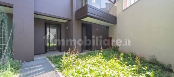 Apartamento de 2 dormitorios en Seregno, Italy No. 268347 8