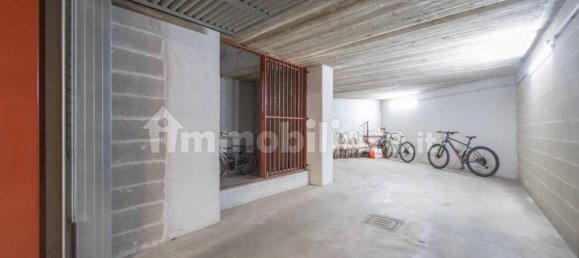 Apartamento de 2 dormitorios en Seregno, Italy No. 268347 11