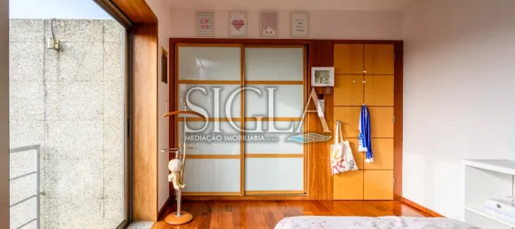 4 bedrooms House in Vila Nova de Gaia, Portugal No. 109236 25