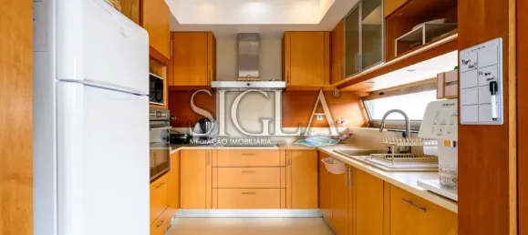 4 bedrooms House in Vila Nova de Gaia, Portugal No. 109236 12