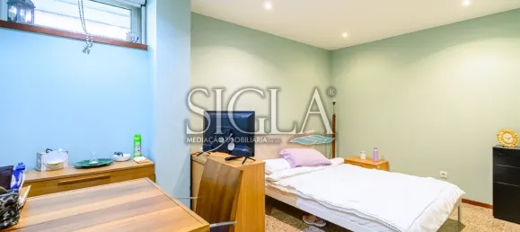 4 bedrooms House in Vila Nova de Gaia, Portugal No. 109236 17