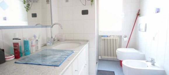 Apartamento de 4 divisões em Bologna, Italy N.º 26442 11