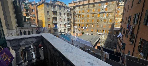 Квартира с 2 спальнями в Генуя, Италия № 371432 6