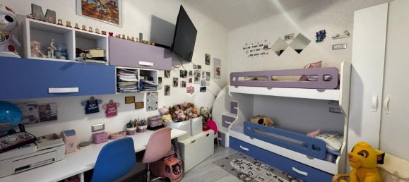 Квартира с 2 спальнями в Генуя, Италия № 371432 19