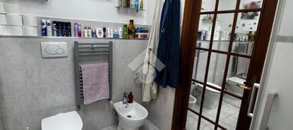 Квартира с 2 спальнями в Генуя, Италия № 371432 14