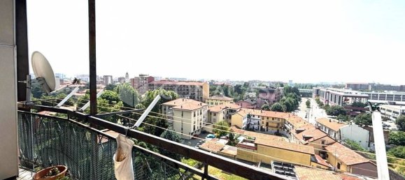 Квартира с 2 спальнями в Чинизелло Бальсамо, Италия № 378260 6