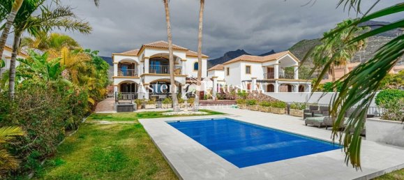 5 bedrooms Villa in Adeje, Spain No. 27333 5