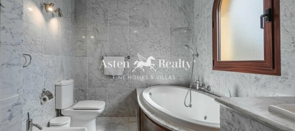 5 bedrooms Villa in Adeje, Spain No. 27333 44