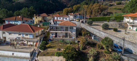 3 bedrooms House in Peso da Regua, Portugal No. 177739 3