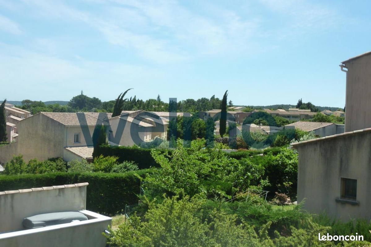 3 Schlafzimmer Haus in Uzes, France, Nr. 286528