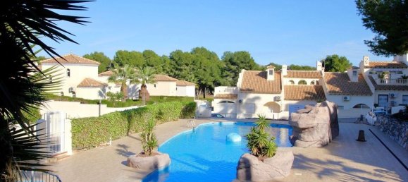 3 bedrooms Apartment in Alicante, Spain No. 153270 6