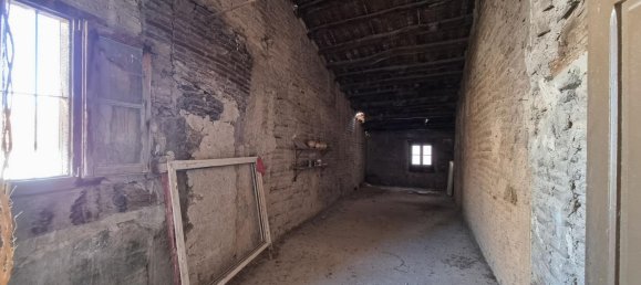 3 bedrooms House in Epila, Spain No. 62057 9