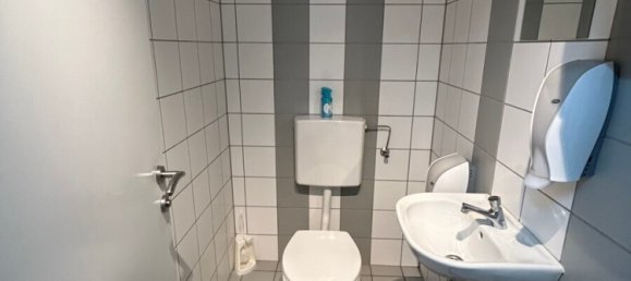 1-salle Propriété commerciale à Seekirchen am Wallersee, Austria No. 139090 8