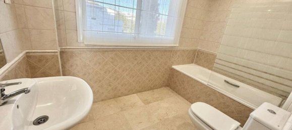 Квартира с 3 спальнями в Малага, Испания № 183246 9