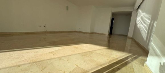 Квартира с 3 спальнями в Малага, Испания № 183246 8