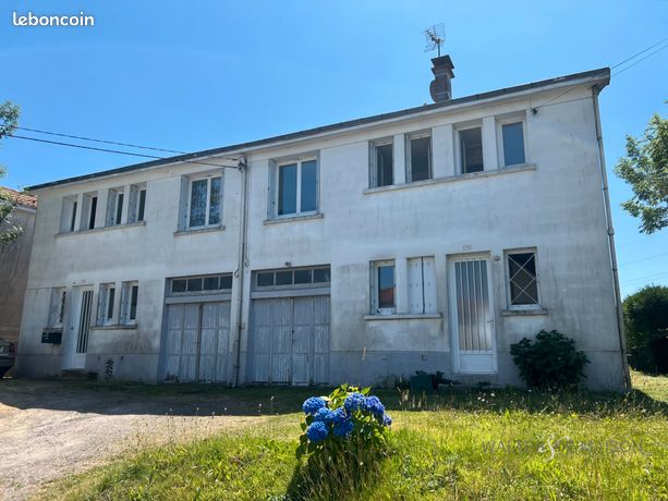 Casa de 3 dormitorios en L'Absie, France No. 303014