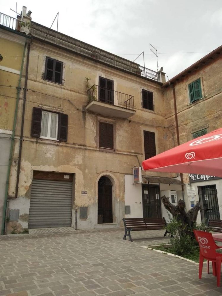 3 Schlafzimmer Wohnung in Civitella San Paolo, Italy, Nr. 177083
