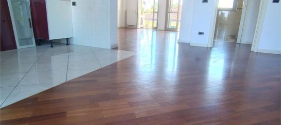 3 bedrooms Apartment in Vaprio d'Adda, Italy No. 357784 8