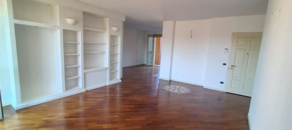 3 bedrooms Apartment in Vaprio d'Adda, Italy No. 357784 7