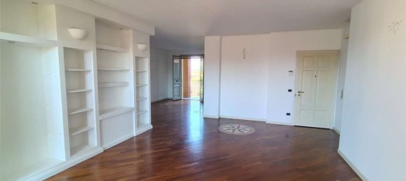 3 bedrooms Apartment in Vaprio d'Adda, Italy No. 357784 5