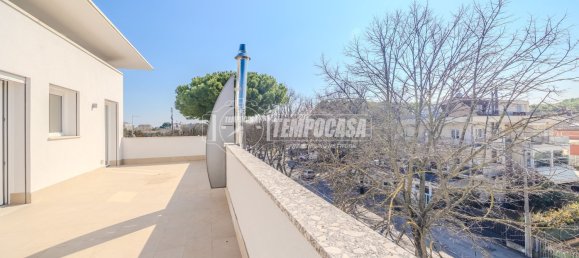 2 Schlafzimmer Penthouse in Riccione, Italy, Nr. 59911 45