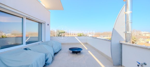 2 Schlafzimmer Penthouse in Riccione, Italy, Nr. 59911 4