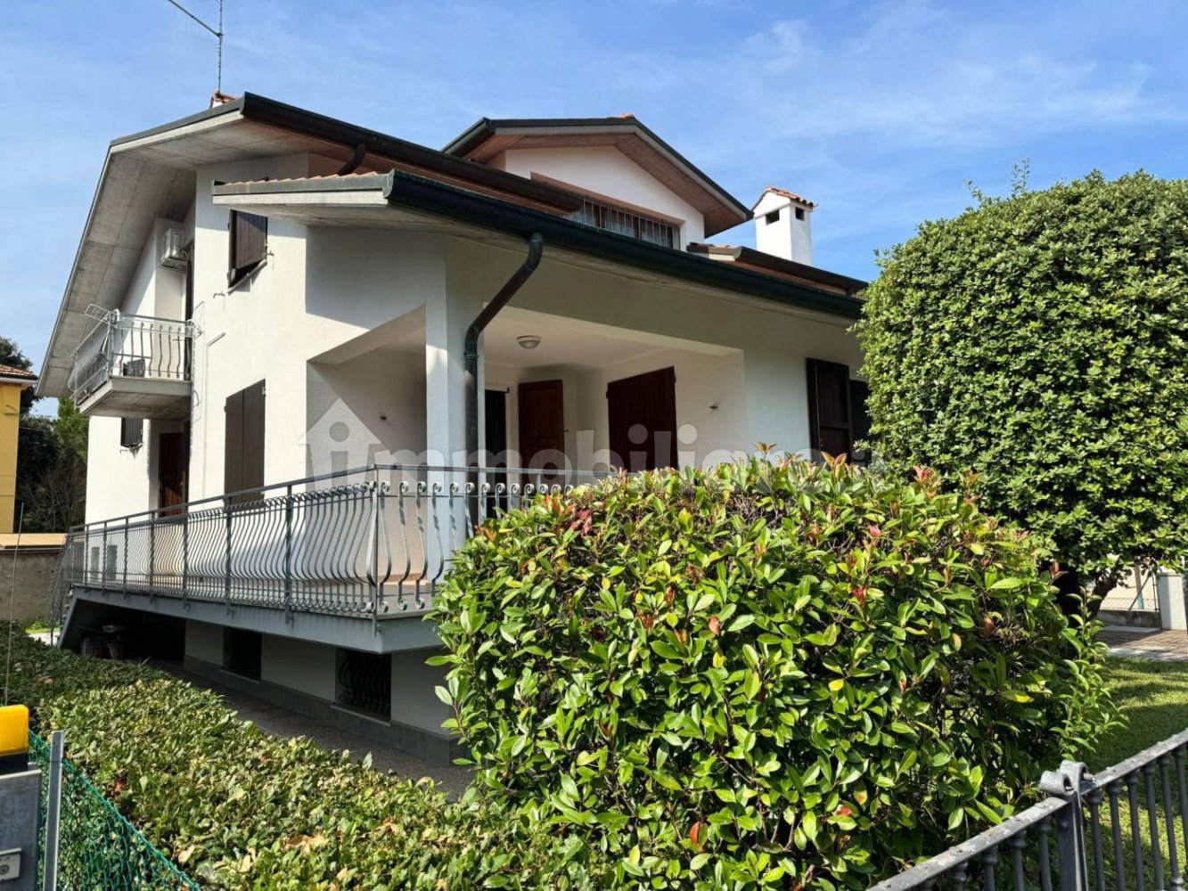 3 bedrooms Villa in Ravenna, Italy No. 319800