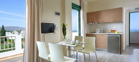 Таунхаус с 20 комнатами в Херсонисос, Ираклион, Крит, Греция № 3398 6
