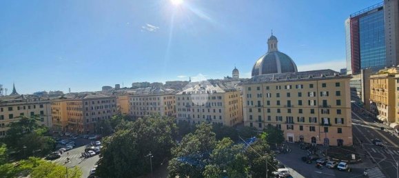 2 bedrooms Apartment in Genoa, Italy No. 352348 7