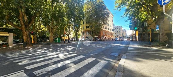 2 bedrooms Apartment in Genoa, Italy No. 352348 5