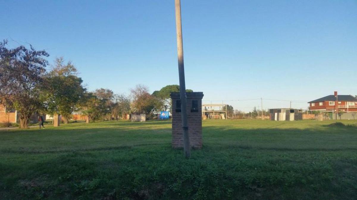  قطعة أرض في Escobar, Argentina رقم 31442