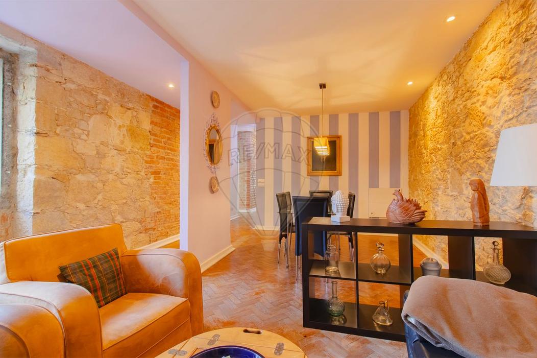 4 bedrooms Apartment in Lisbon, Portugal No. 67416