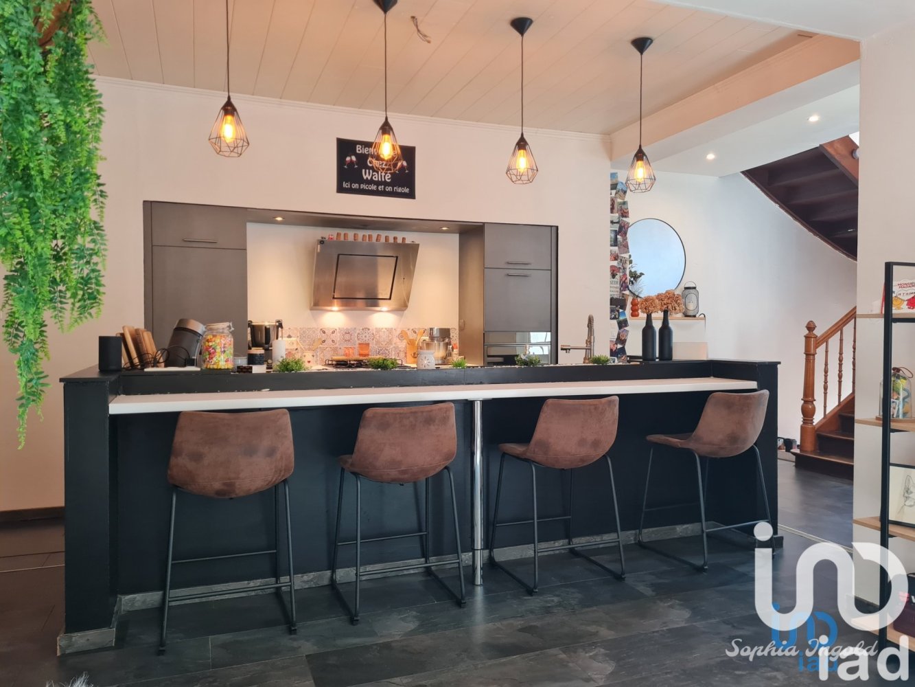 Дом с 4 спальнями в Сен-Луи-ле-Битш, Франция № 253025