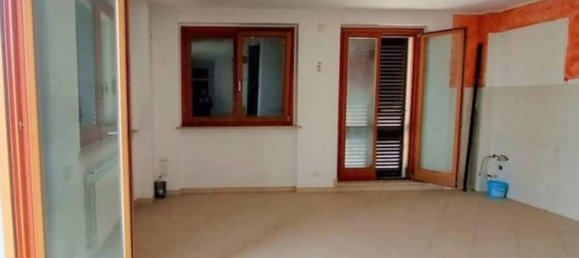 Propriété commerciale à Porto Sant'Elpidio, Italy 179m² No. 306875 11