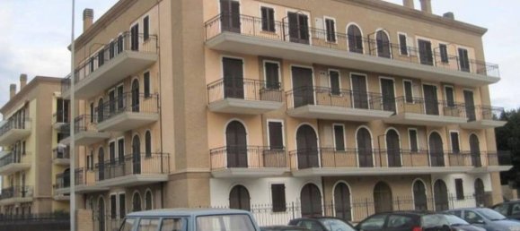 Propriété commerciale à Porto Sant'Elpidio, Italy 179m² No. 306875 7