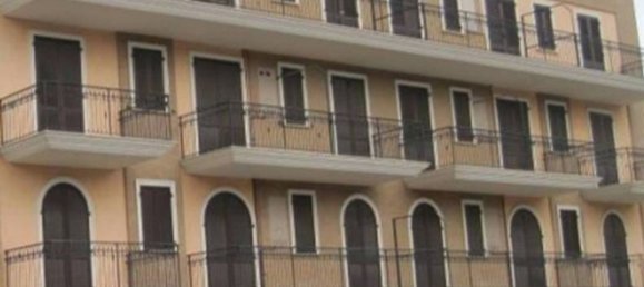 Propriété commerciale à Porto Sant'Elpidio, Italy 179m² No. 306875 2