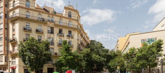 Пентхаус с 1 спальней в Валенсия, Испания № 137845 35