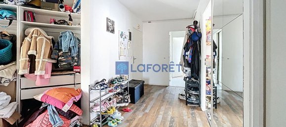 3 Schlafzimmer Wohnung in Saint-Pierre-du-Perray, France, Nr. 296524 3