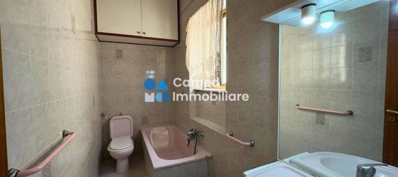 2 Schlafzimmer Wohnung in Naples, Italy, Nr. 348869 38